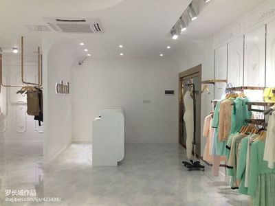 羅勒服裝展廳